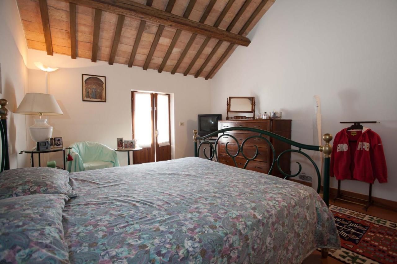 B&B Salvarosa Fano Bagian luar foto