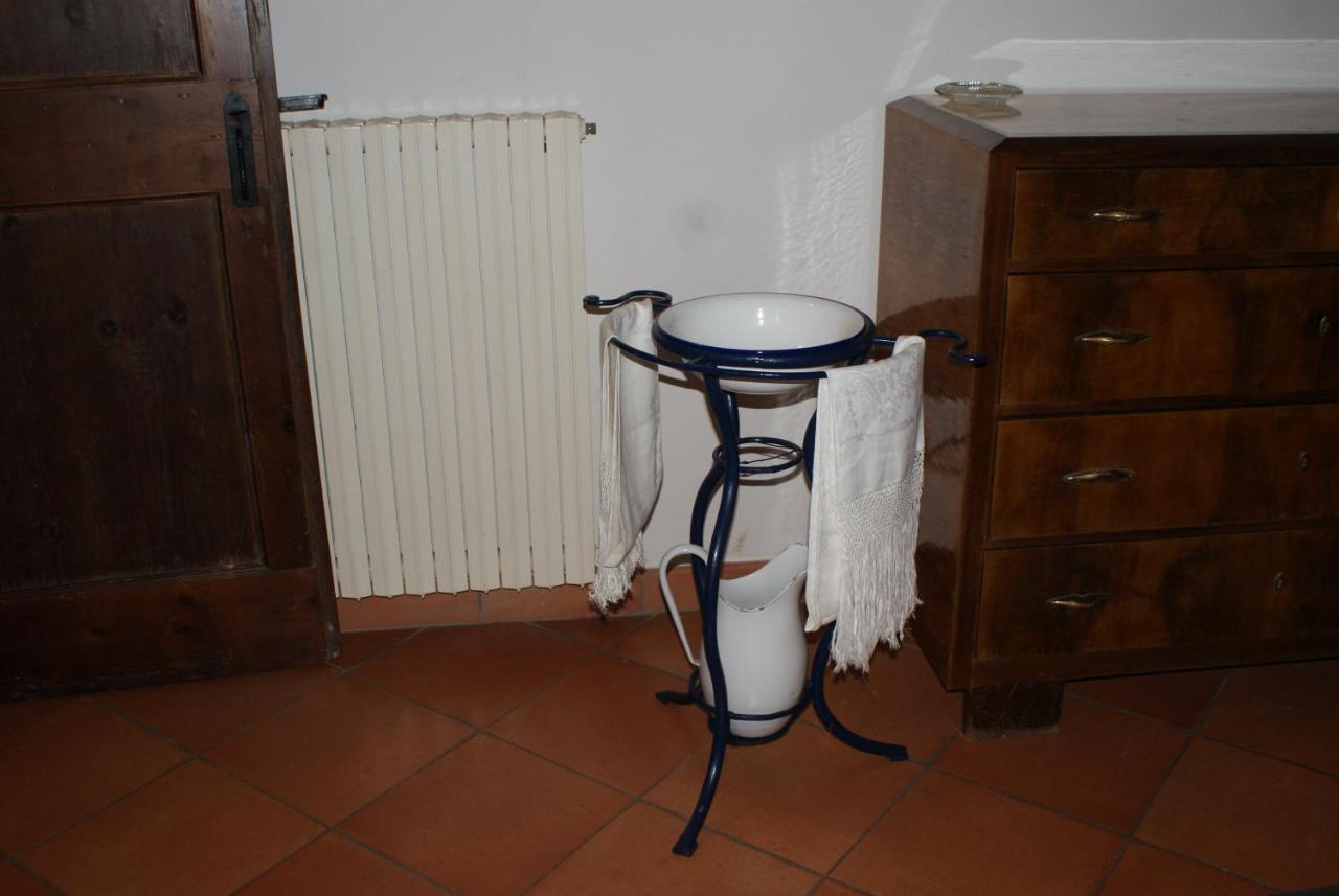 B&B Salvarosa Fano Bagian luar foto