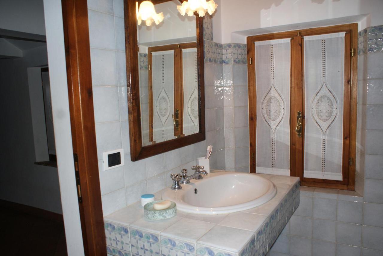 B&B Salvarosa Fano Bagian luar foto