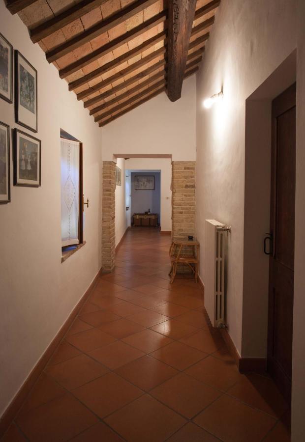 B&B Salvarosa Fano Bagian luar foto